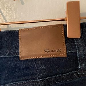 Madewell Dark Blue slim boy Jean sz 26
